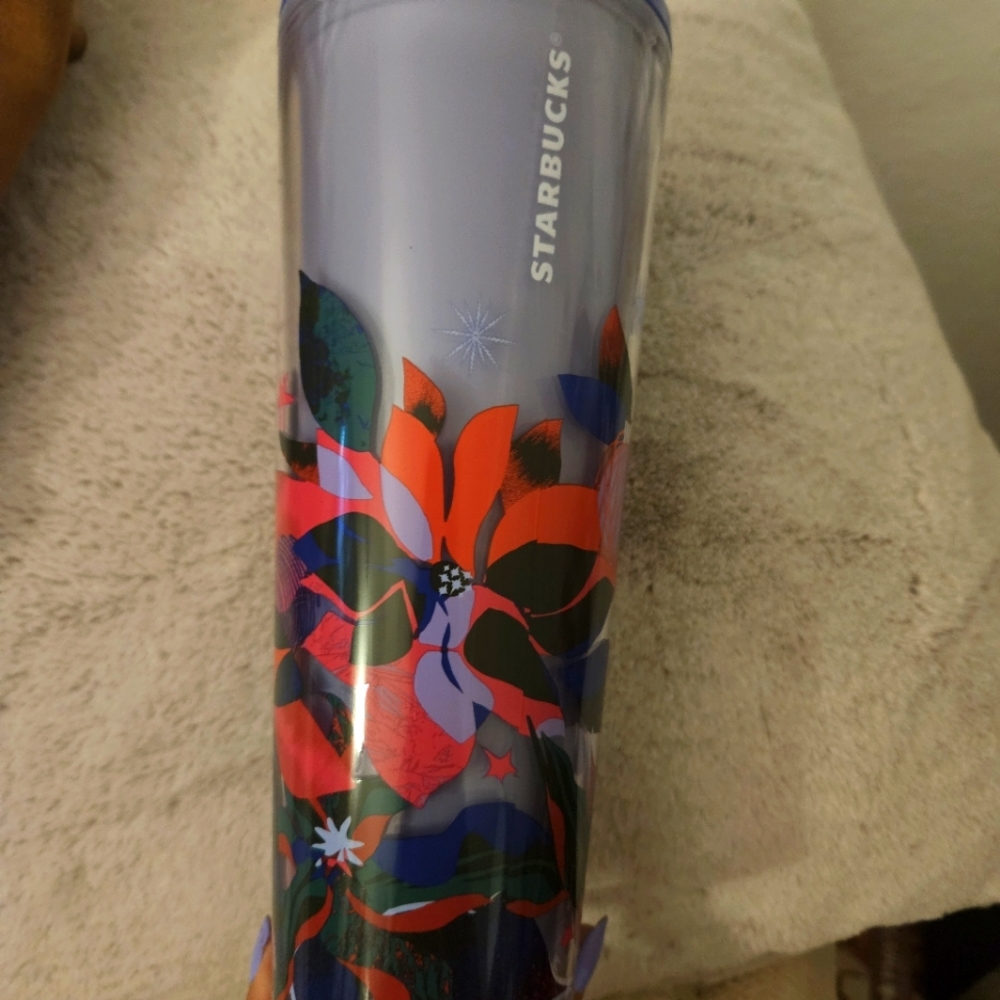 Starbucks Holiday 2023 Color Changing Tumblr